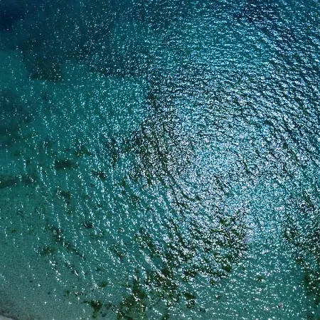 ваканционен *